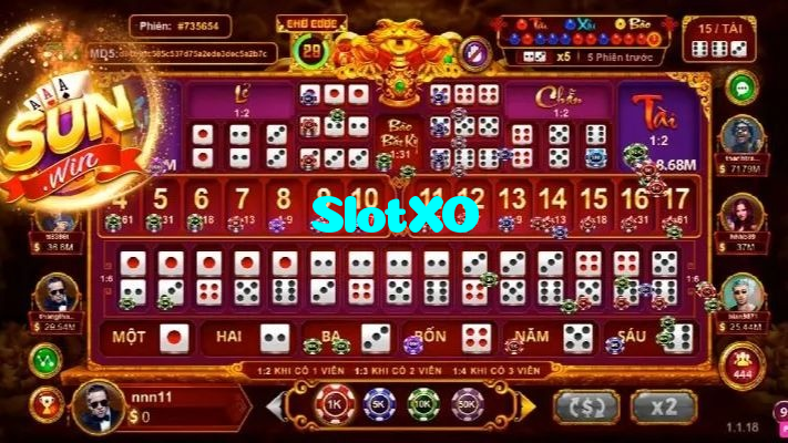 SlotXO casino presented on mobile device in Pakistan with slots and live games